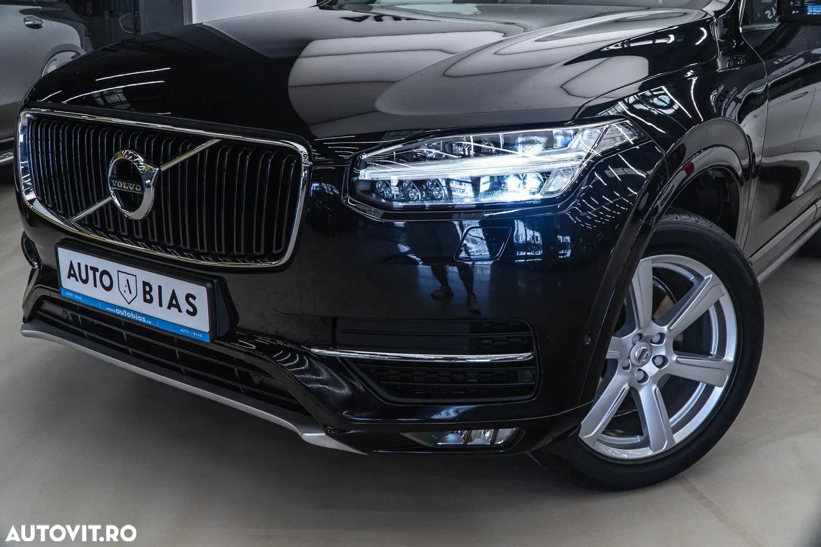 2016 Volvo XC 90 D5 AWD Momentum, photograph 10