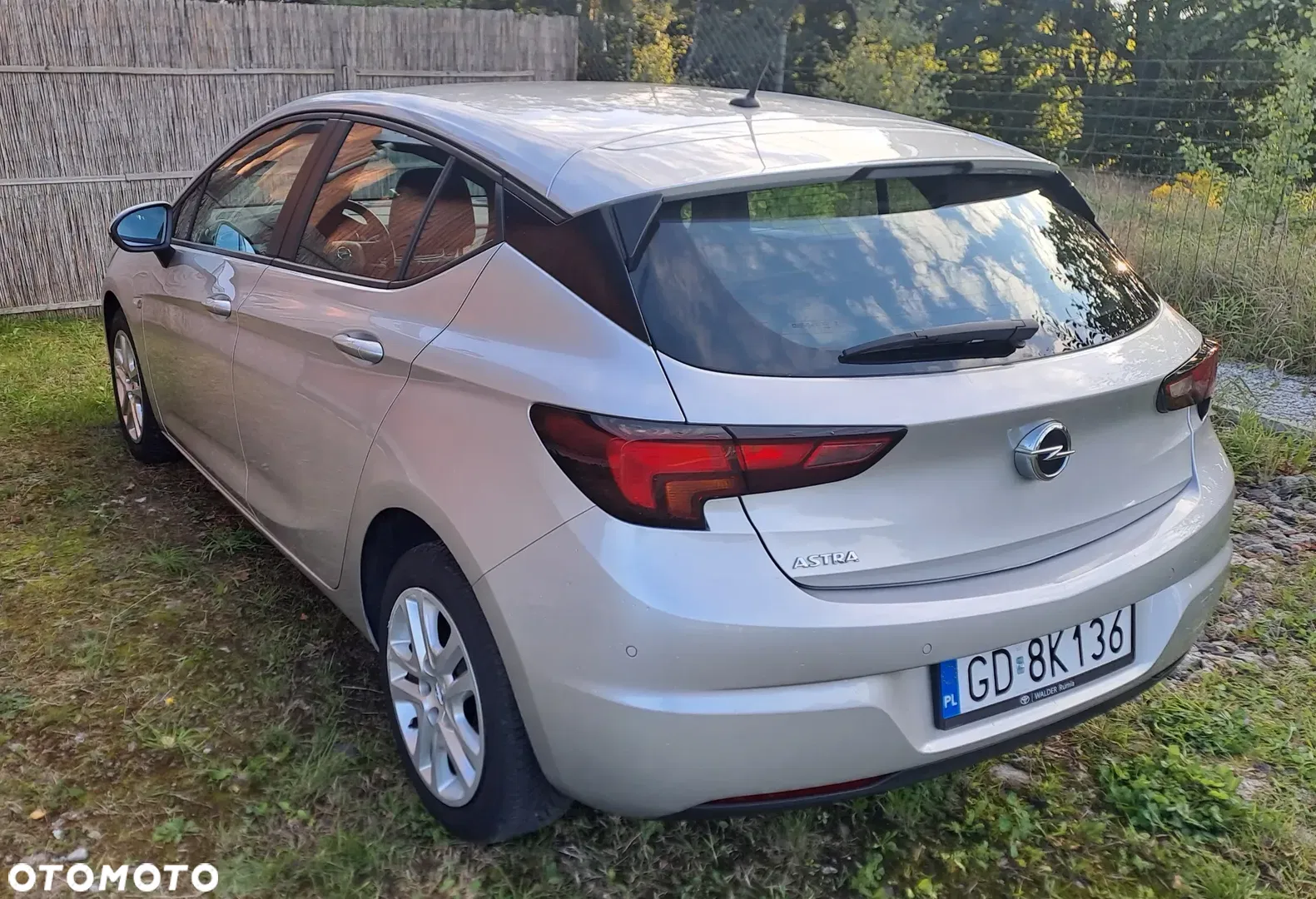 2020 Opel Astra 1.5 CDTI Edition S&S, photograph 2