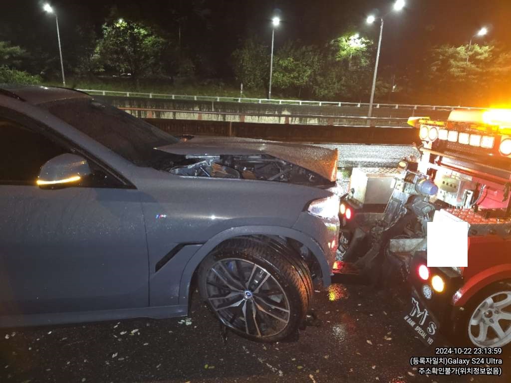 2023 BMW X6 xDrive40d model 2024, photograph 7