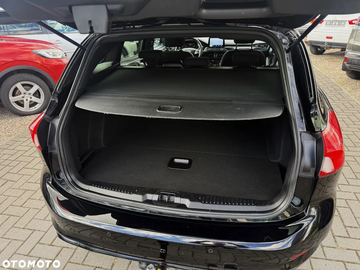 2020 Ford Focus 2.0 TDCi ST-Line Black ASS PowerShift, photograph 10