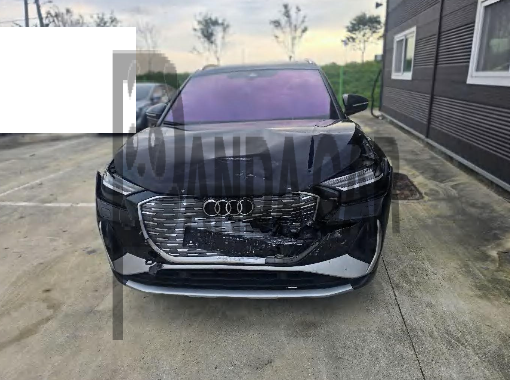 2022 Audi Q4 e-tron 40, photograph 1