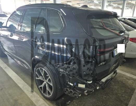 2024 BMW X5 xDrive40i, photograph 1