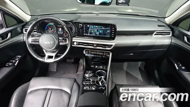 2021 Kia K5 Prestige, photograph 11