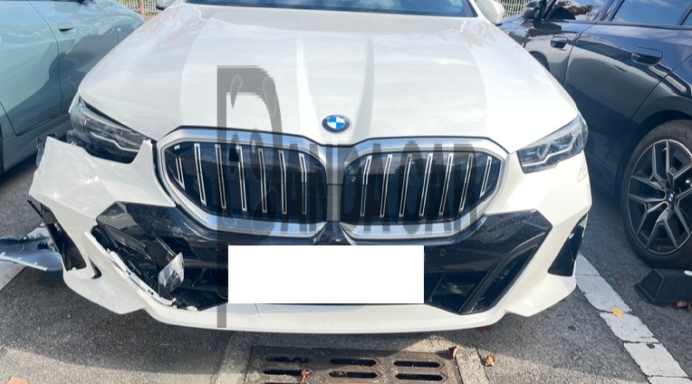 2025 BMW 520i, photograph 1