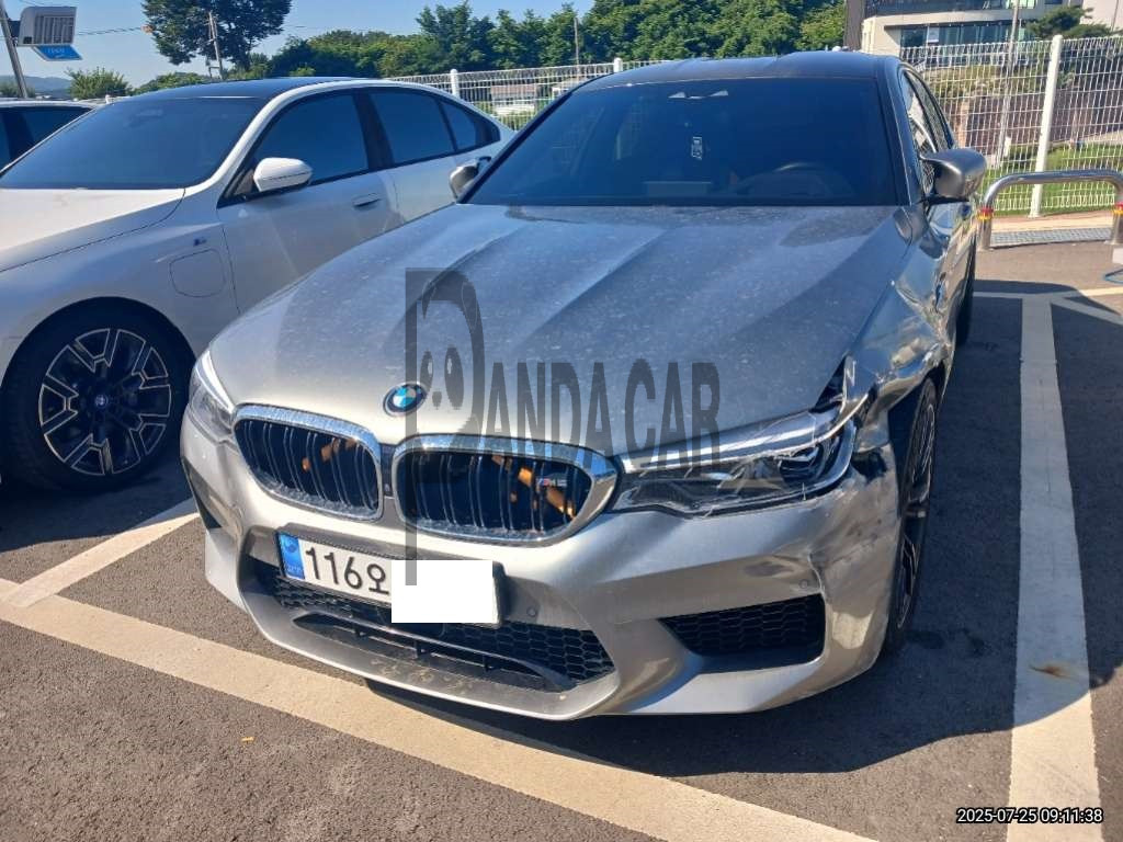 2019 BMW M5, photograph 1