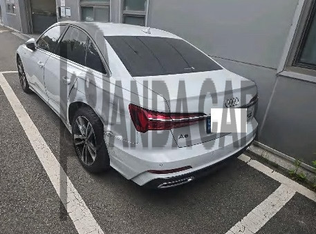 2020 Audi A6 45 TDI quattro, photograph 2