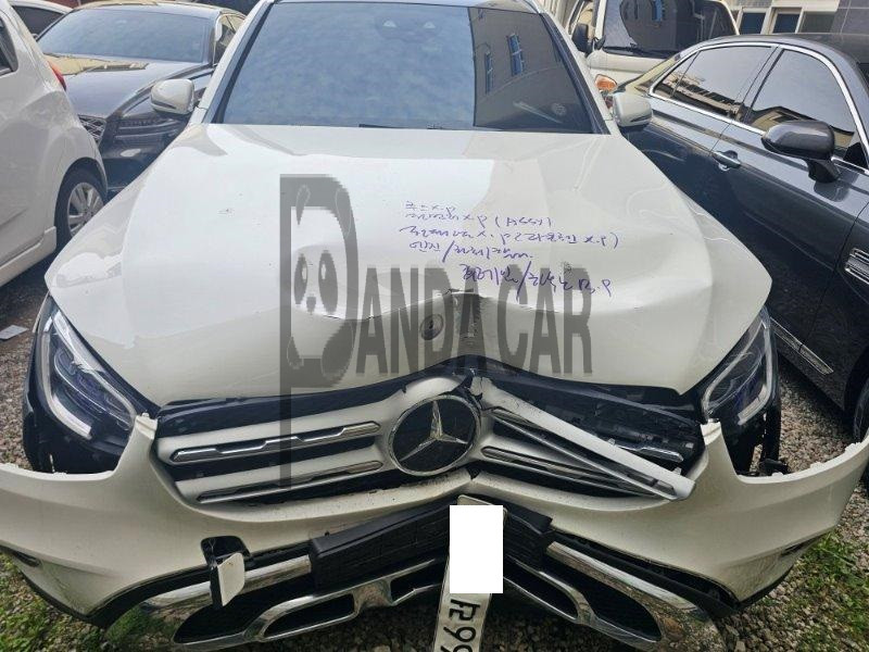 2022 Mercedes-Benz GLC220 d 4MATIC, photograph 5