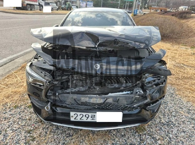 2020 Mercedes-Benz CLA250 4MATIC, photograph 1