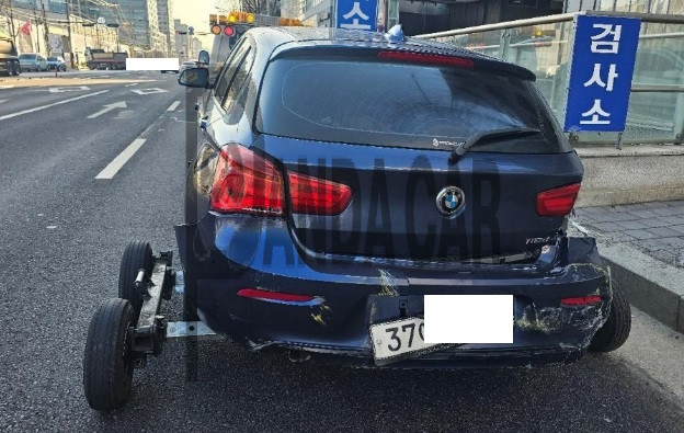 2017 BMW 118d, photograph 4