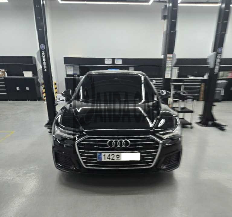 2023 Audi A6 45 TFSI quattro, photograph 1