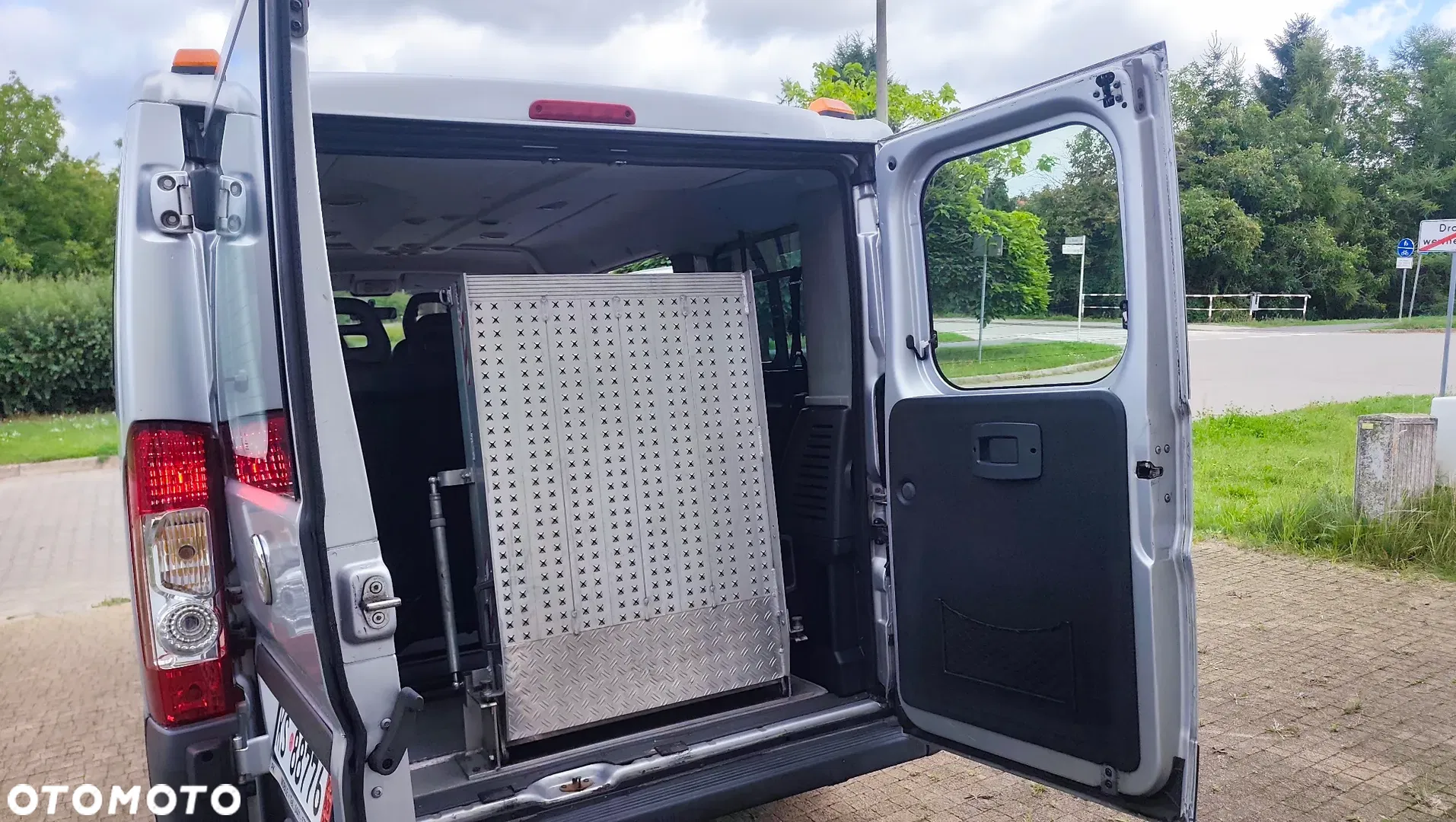 2010 Fiat Ducato L1H1 teilverglast, photograph 12