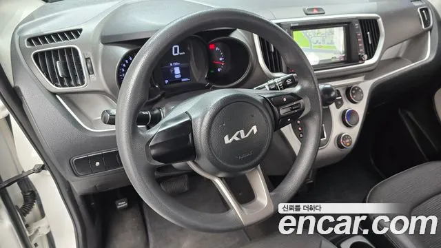 2022 Kia RAY Van, photograph 2