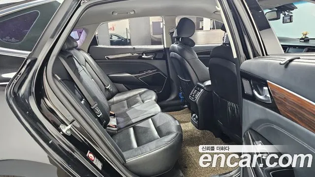 2018 Kia K7 2.4 GDI Limited, photograph 1
