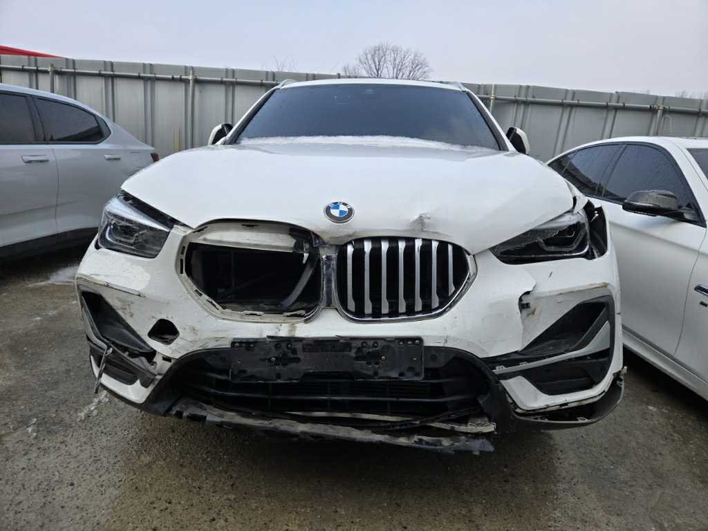 2021 BMW X1 xDrive18d, photograph 1