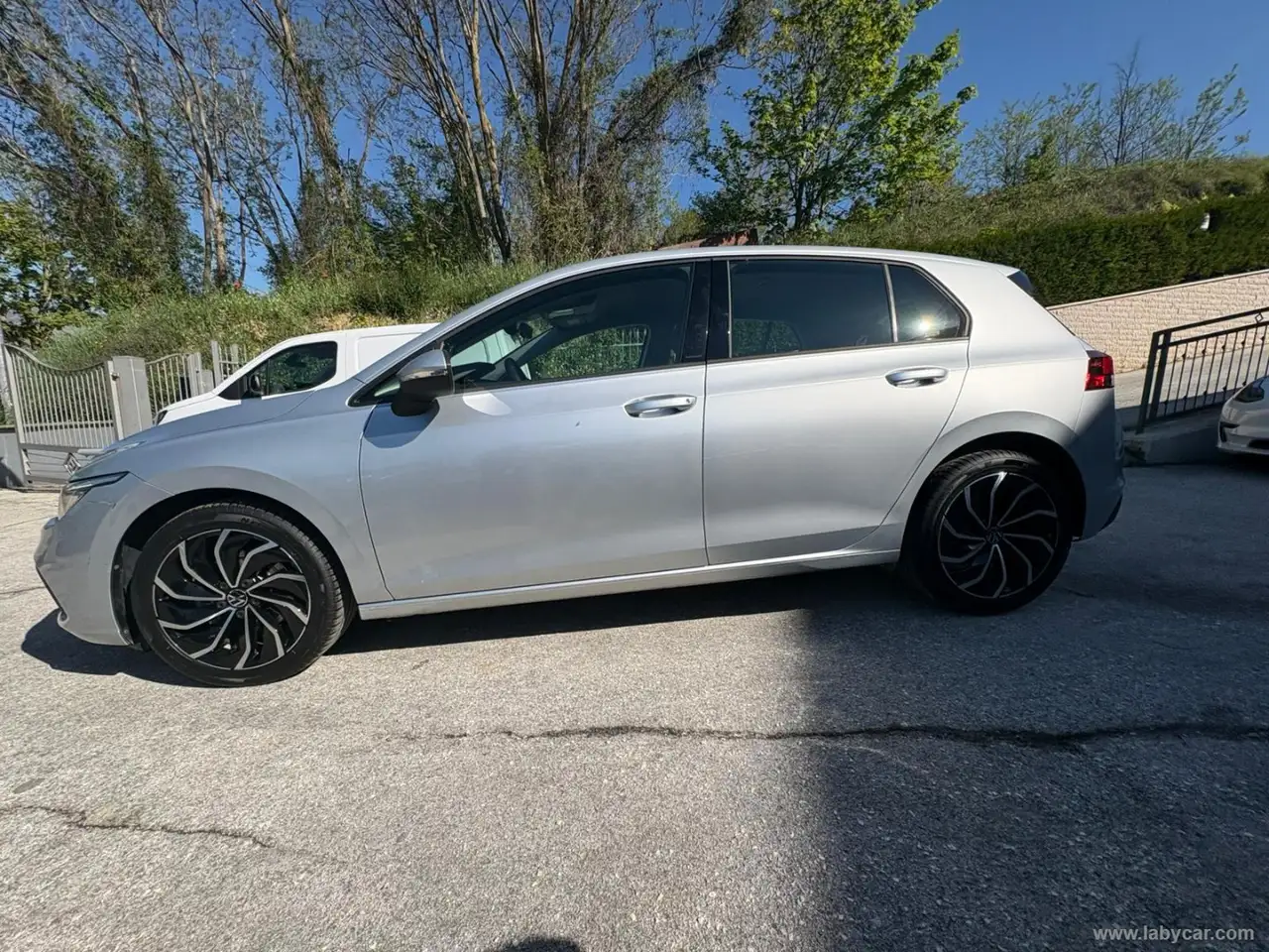 2023 Volkswagen Golf 2.0 TDI DSG SCR Life, photograph 8