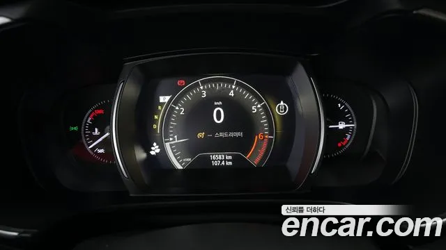 2021 Renault-KoreaSamsung QM6 2.0 GDe LE 2WD, photograph 4