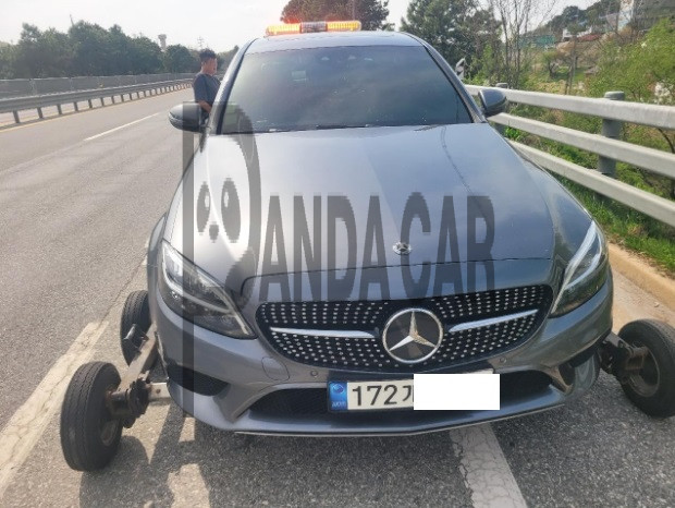 2020 Mercedes-Benz C220 d 4MATIC, photograph 1