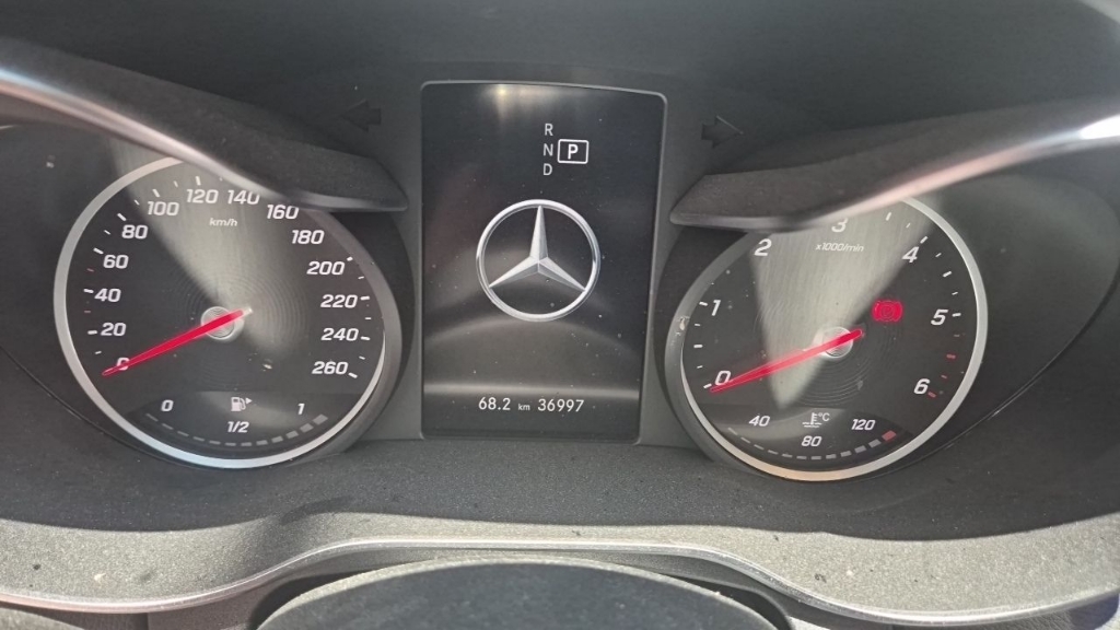 2020 Mercedes-Benz C220 d 4MATIC, photograph 3