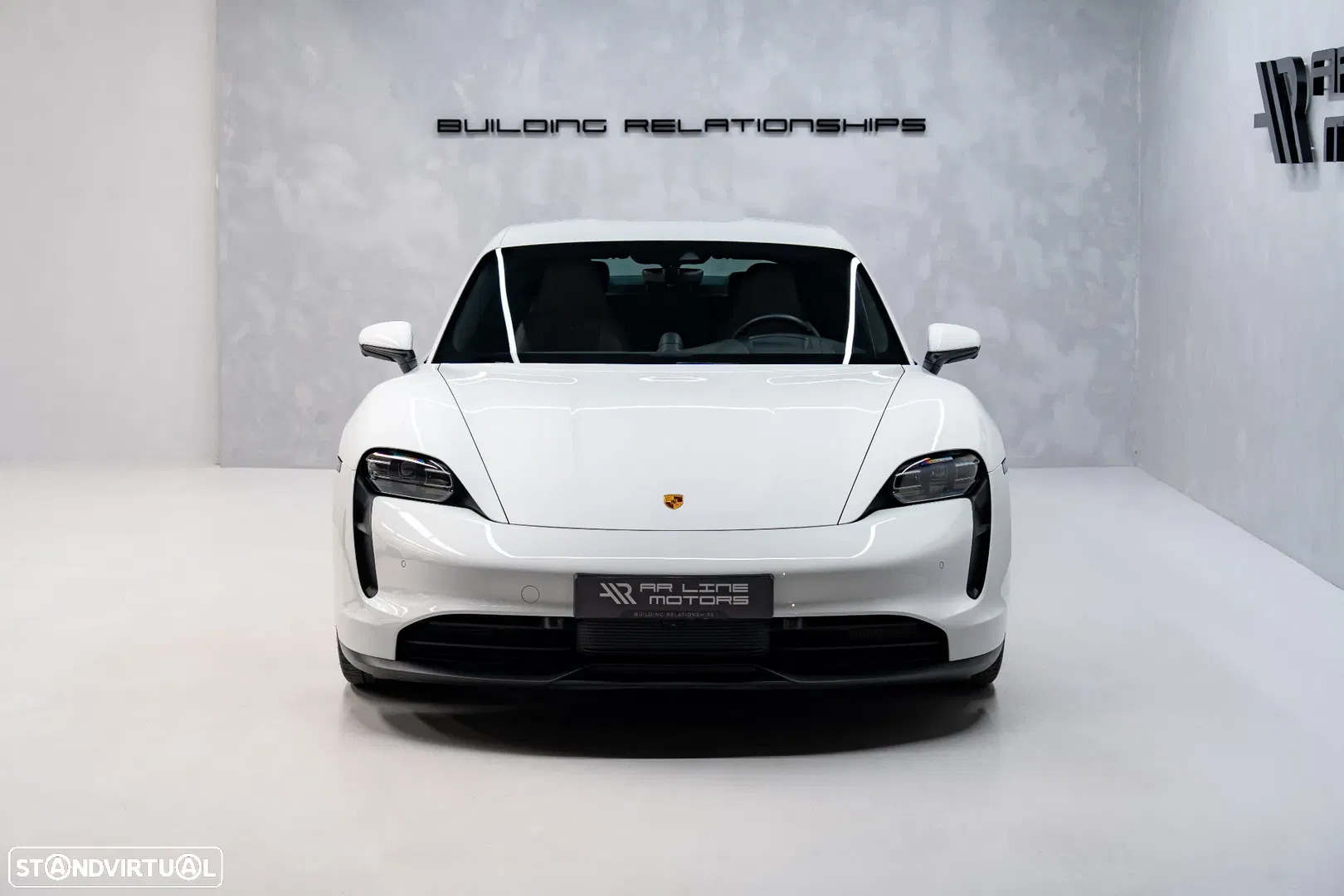 2023 Porsche Taycan Bateria Performance Plus, photograph 5