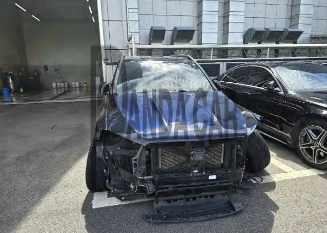 2020 Mercedes-Benz GLE 450 4MATIC, photograph 2