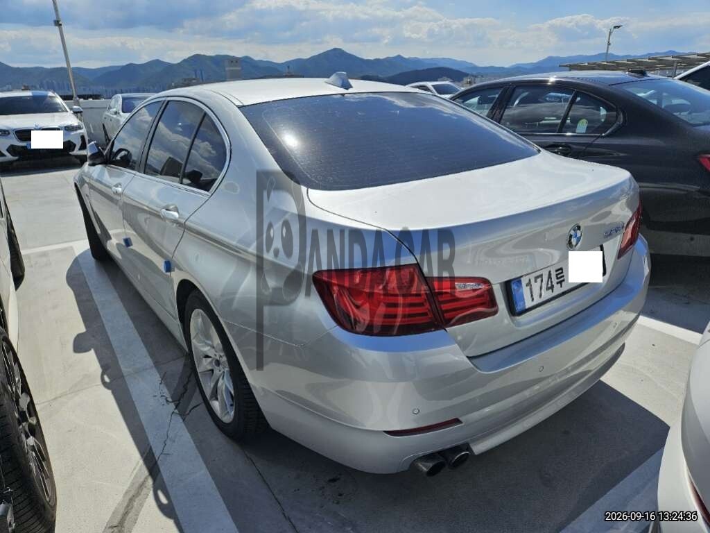 2012 BMW 528i, photograph 5
