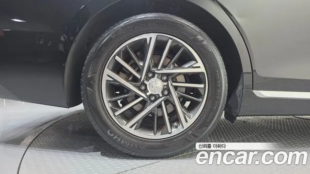 2021 Hyundai Grandeur 3.0 LPi Rent Car, photograph 5