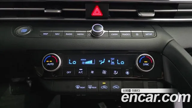 2021 Hyundai AVANTE 1.6, photograph 1