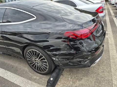 2024 Mercedes-Benz CLE 200 Coupe, photograph 2