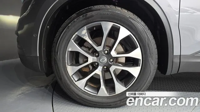 2017 Renault-KoreaSamsung QM6 Diesel 4WD RE, photograph 2