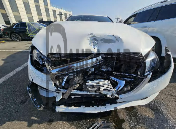 2020 Mercedes-Benz E220 d 4MATIC, photograph 1