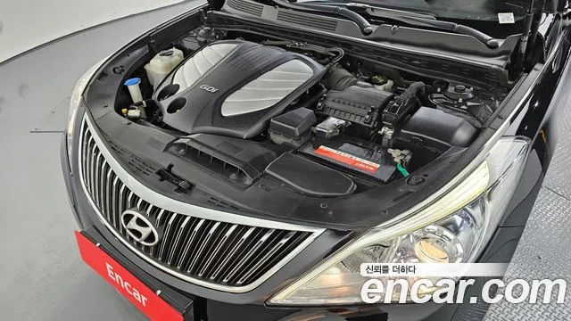 Hyundai Grandeur HG300 Exclusive — photo 1 of 31