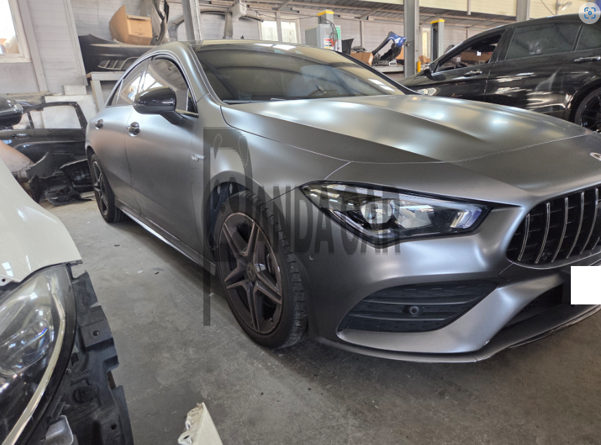 2023 Mercedes-Benz CLA250 4MATIC, photograph 3