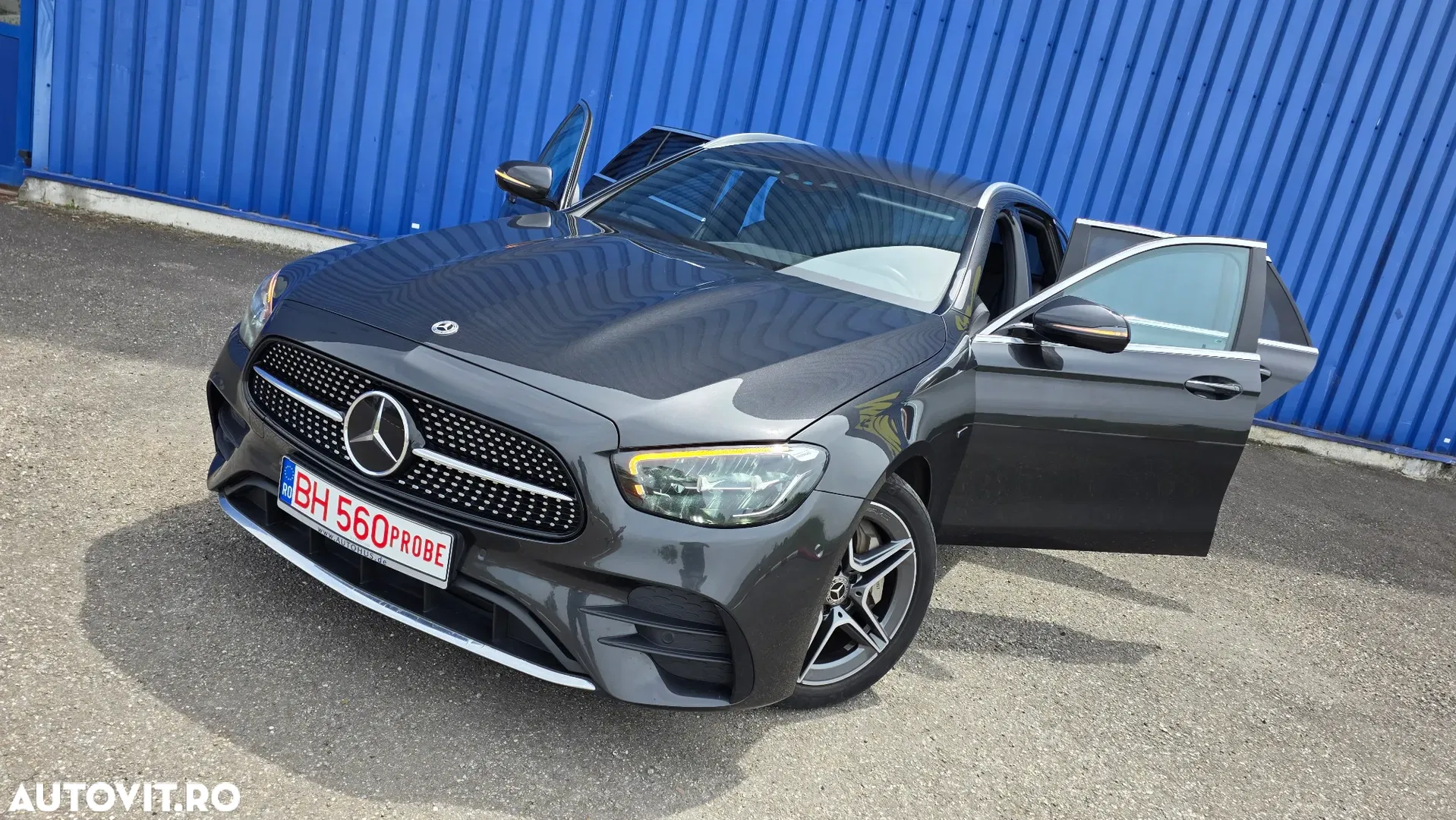 2021 Mercedes-Benz E 300 Aut., photograph 1