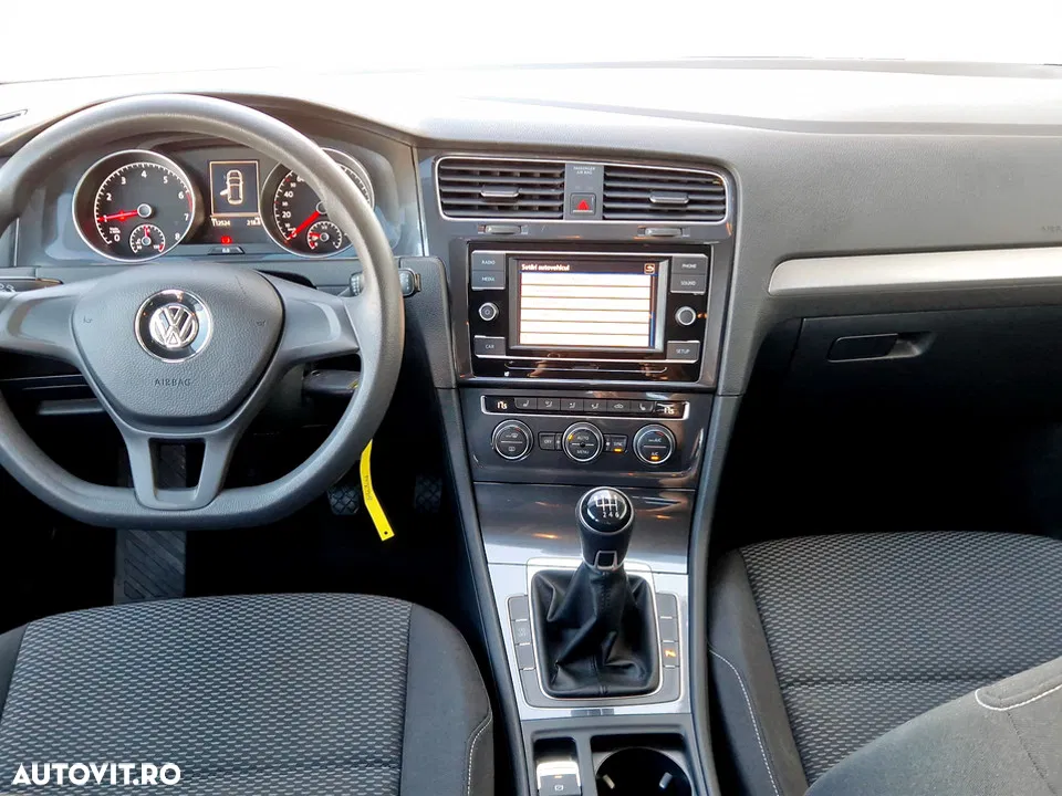2018 Volkswagen Golf 1.0 TSI Trendline, photograph 7