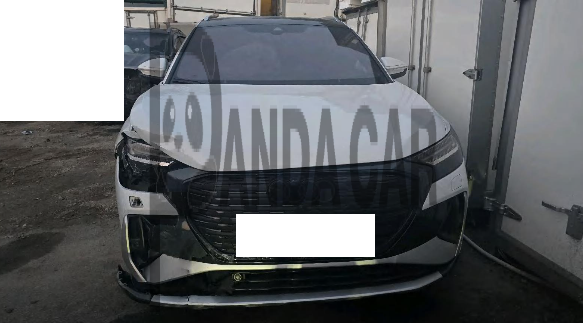 2023 Audi Q4 40 e-tron, photograph 1
