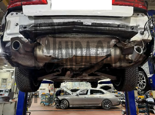 2018 BMW 520i, photograph 2