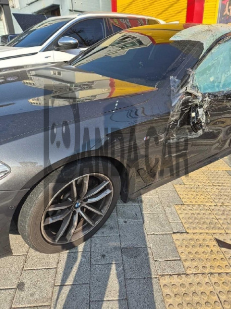 2017 BMW 520d, photograph 2