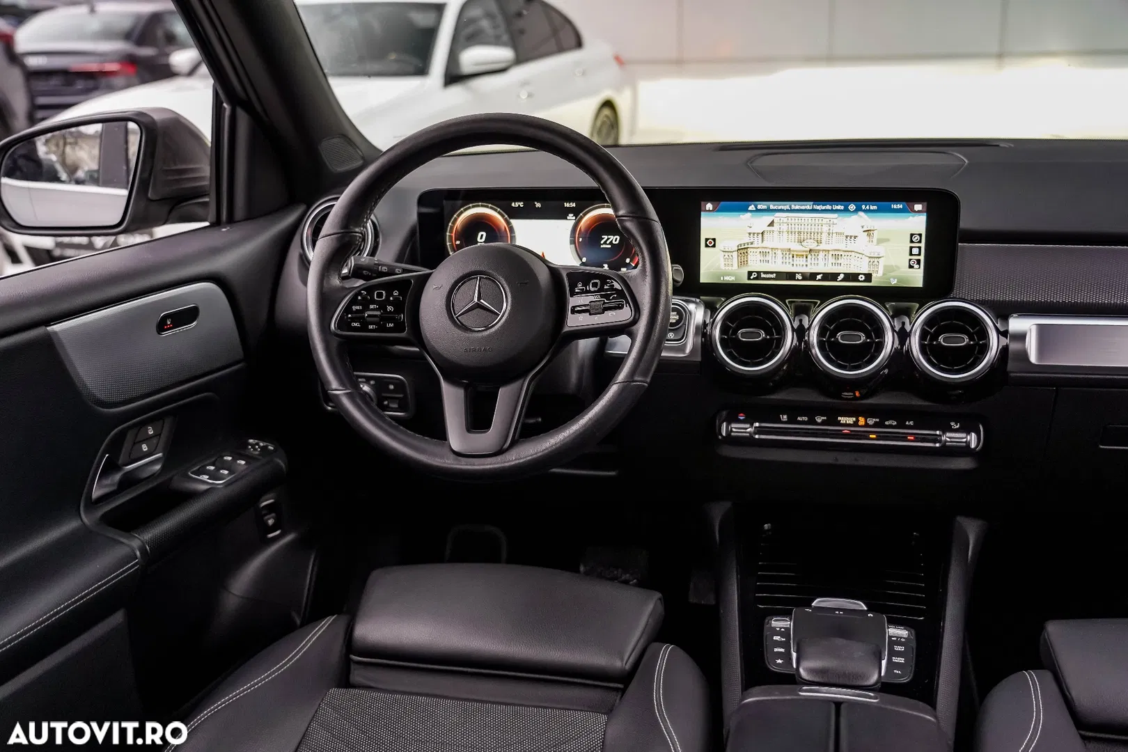 2021 Mercedes-Benz GLB 180 d 8G-DCT Style, photograph 4