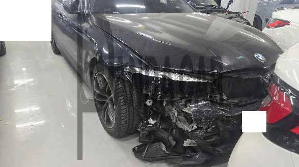 2022 BMW 520i, photograph 2
