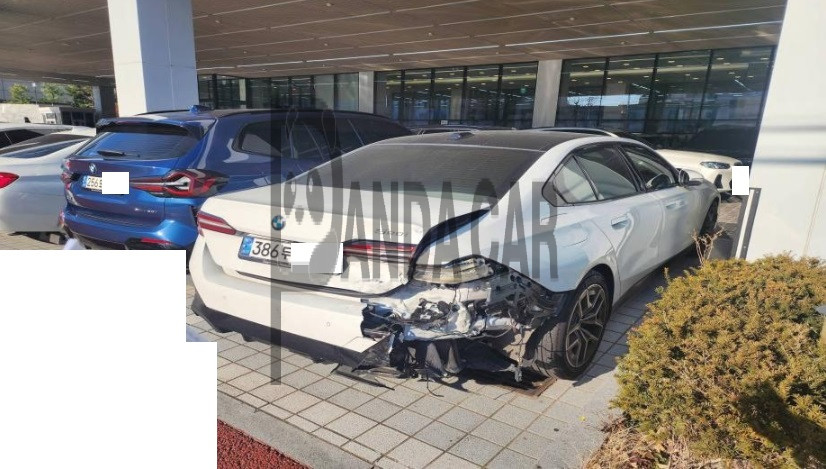 2024 BMW 520i, photograph 5