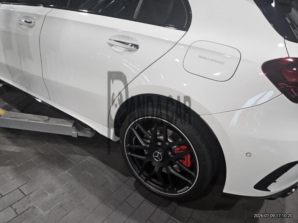 2025 Mercedes-AMG A 45 S 4MATIC+, photograph 8