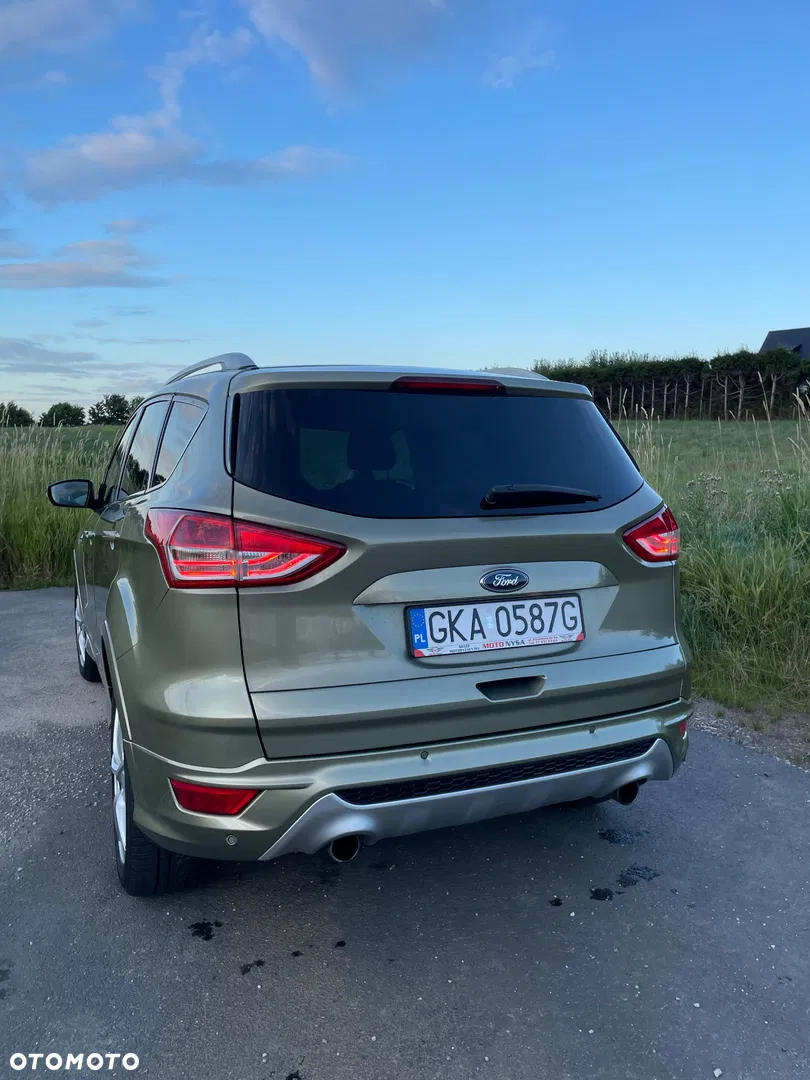 2014 Ford Kuga 2.0 TDCi 4WD Titanium Plus, photograph 6