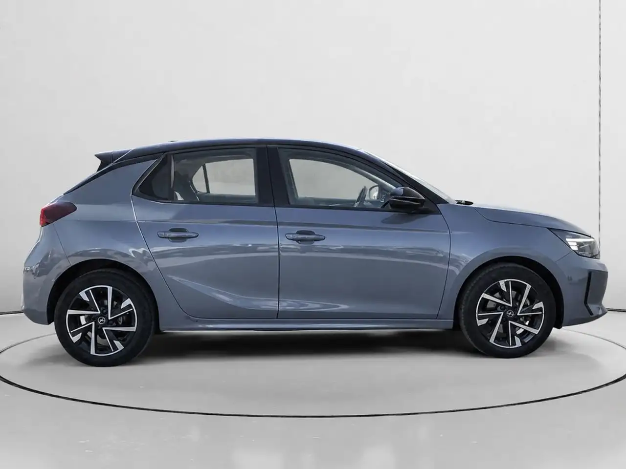 2023 Opel Corsa 1.2T XHL S/S GS 100, photograph 2