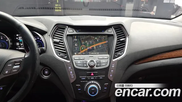 2013 Hyundai Santafe Diesel(e-VGT) 2.0 4WD Exclusive, photograph 10