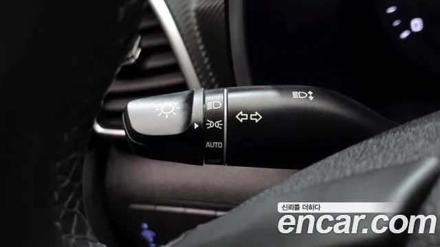 Hyundai Tucson Diesel 2.0 2WD — photo 1 of 20