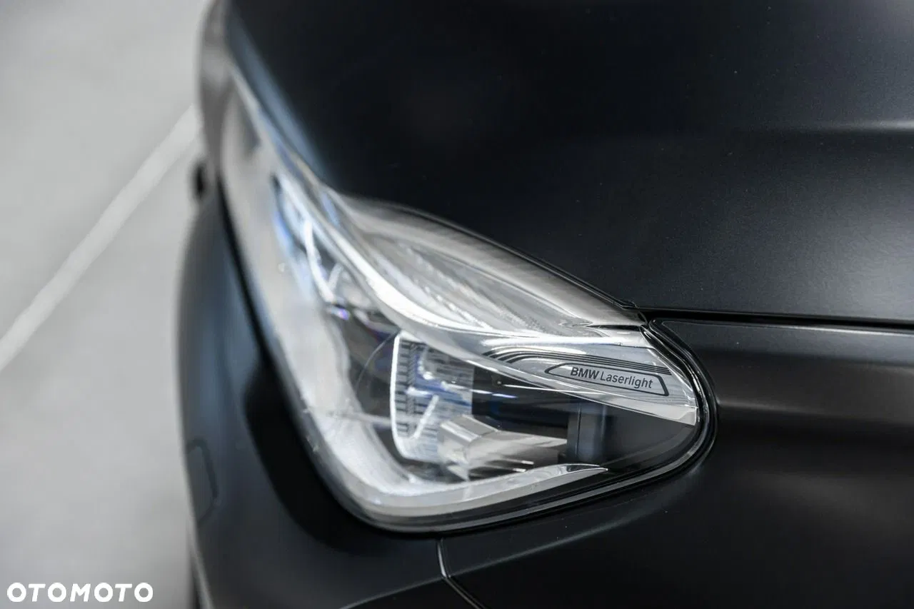2018 BMW Seria 7 M760Li xDrive, photograph 11