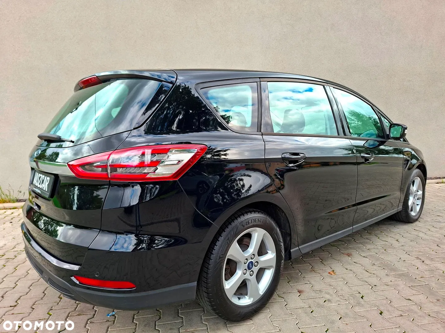 2016 Ford S-Max 2.0 TDCi Trend PowerShift, photograph 8