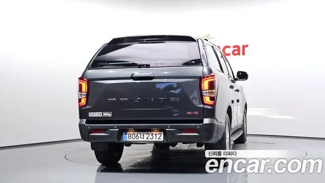 KG_Mobility_Ssangyong Rexton Diesel 2.2 4WD — photo 1 of 32