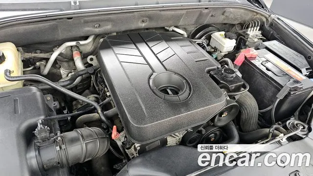 2015 KG_Mobility_Ssangyong KORANDO CX7 4WD, photograph 3
