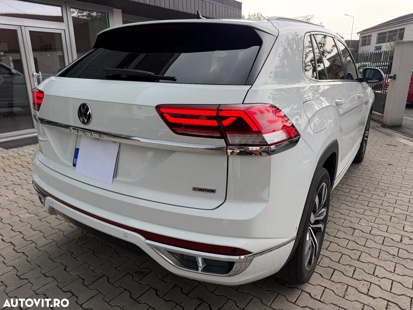 2022 Volkswagen Atlas, photograph 8